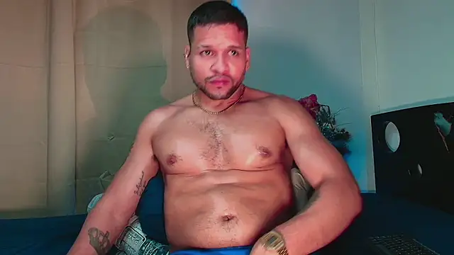 LucasGaeel's cam snapshot