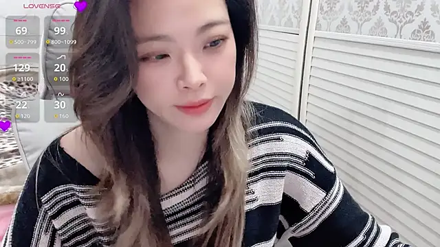 Holiland live sex cam