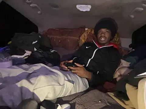 SlimeCrownzOut5 live sex cam