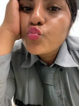 Isabel_3's cam snapshot