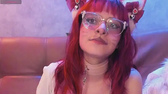 RedMeloddy's cam snapshot