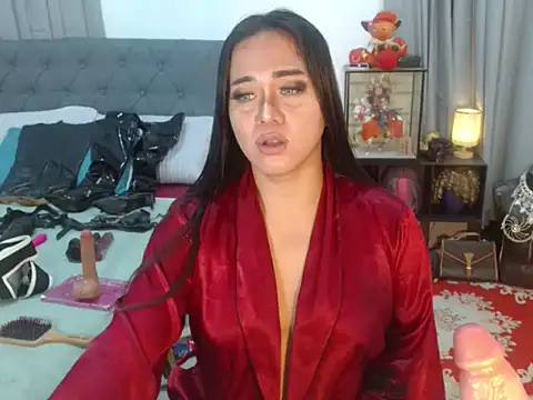 Lustfulcassy live sex cam