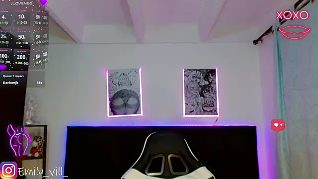 Emily_vill's cam snapshot