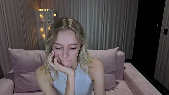 kittie_like18's cam snapshot