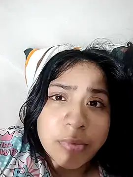 NoaBaker's cam snapshot