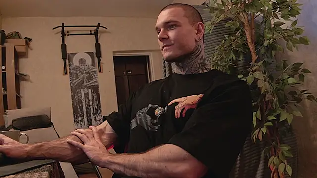 bulatov_xx's cam snapshot