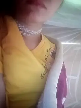 bla-foxx's cam snapshot