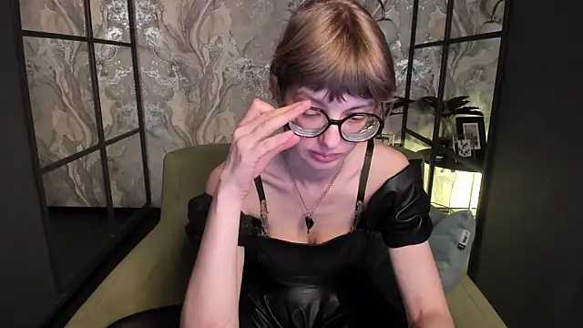 RubySoft live sex cam