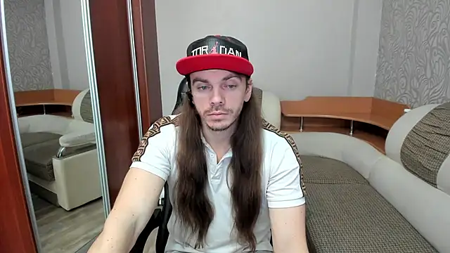 AlansonofDaddy live sex cam