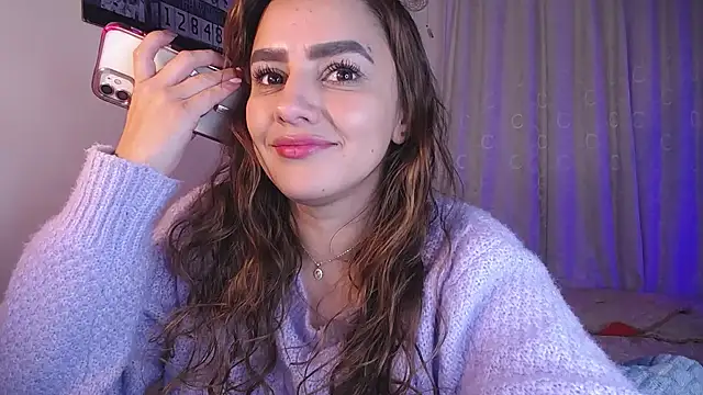 Lu_perez's cam snapshot