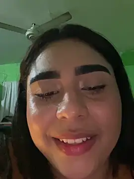 Ambar_Vip's cam snapshot