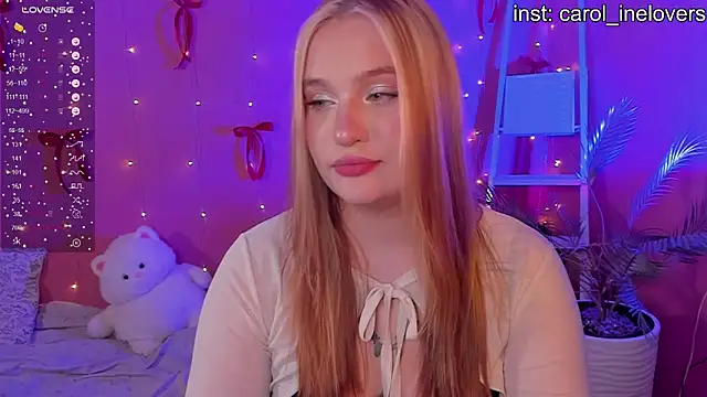 CarolineLovers's cam snapshot
