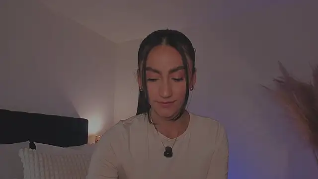 Lovinggirl_ live sex cam