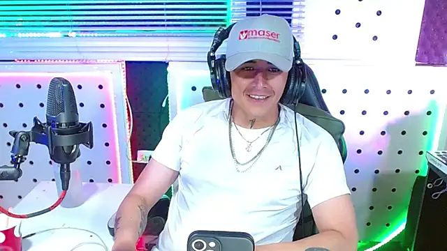 Godofcumxxx's cam snapshot