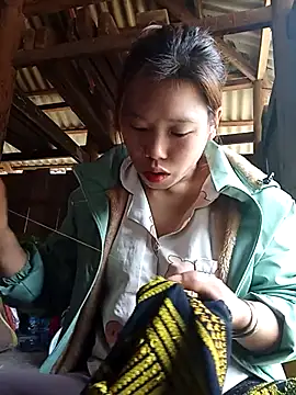 Ngocmi909 live sex cam