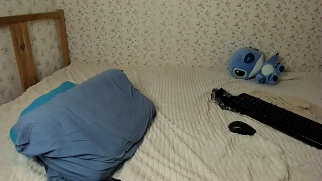 Tony_Wolf's cam snapshot