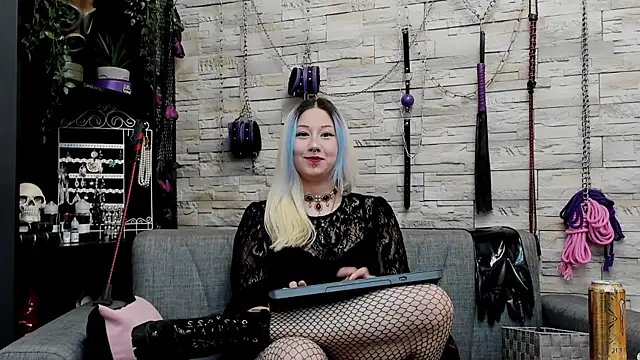 CruelMistress's cam snapshot