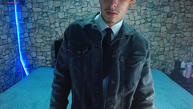 Bastiaan_28 live sex cam