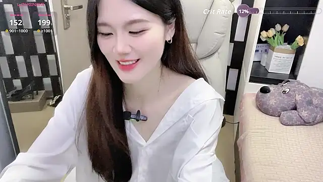 Yueyue-MM live sex cam