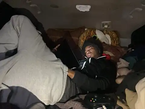 SlimeCrownzOut5's cam snapshot