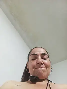 MaryRoze_'s cam snapshot