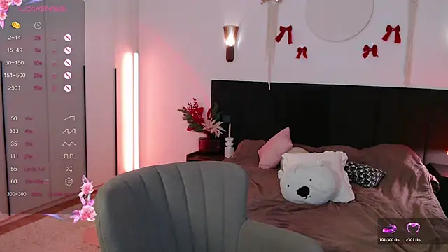 LunaticaBae's cam snapshot