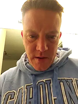 Bigtater1999 live sex cam