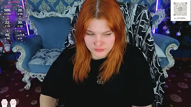 Clumsy_Nana's cam snapshot