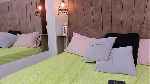 HelenTovar's cam snapshot