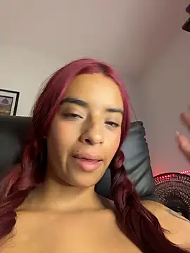 Laura_fernandezII live sex cam