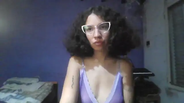 loliporomero's cam snapshot