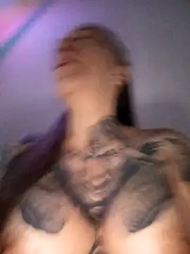 vamporasuccubus19777's cam snapshot