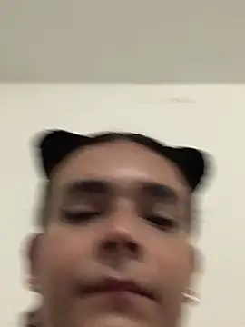 La-Gatiita-trans live sex cam