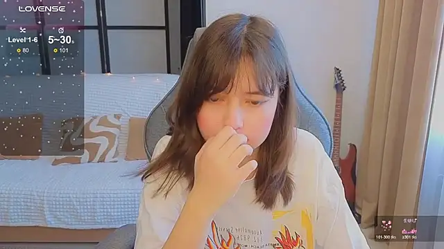 Lina_Brownie's cam snapshot