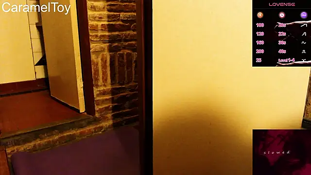 CaramelToy's cam snapshot