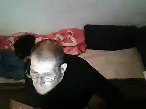 schmidtler35's cam snapshot