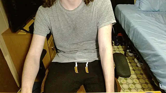 readytocome90's cam snapshot