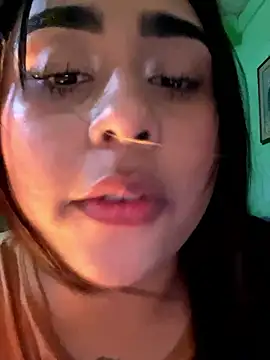 Ambar_Vip's cam snapshot