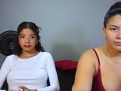 Helena-Paola's cam snapshot