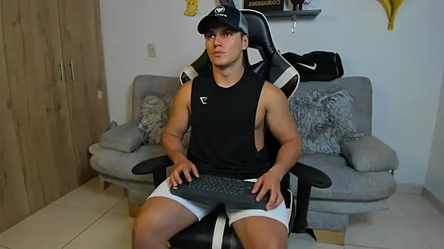 julian_wallace live sex cam