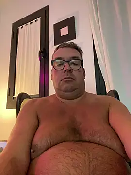 MountJohnXL live sex cam