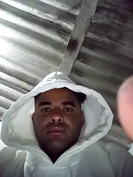 DirtyingEctoderm's cam snapshot