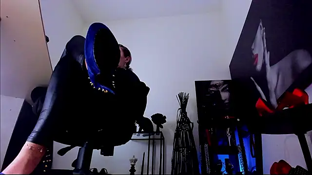 MistressDemisweet's cam snapshot