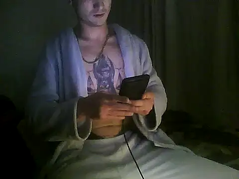 MathhewKingNikos's cam snapshot