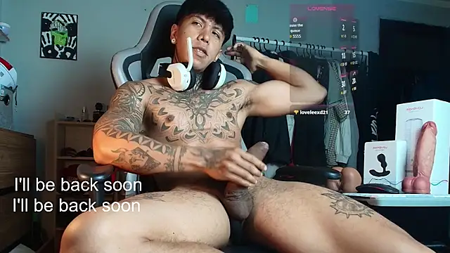 Nickhot0609 live sex cam