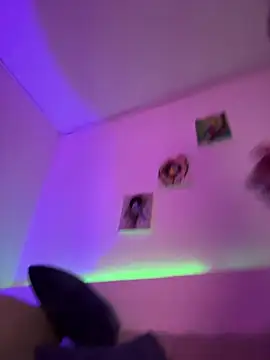 Tiny-and-jack's cam snapshot