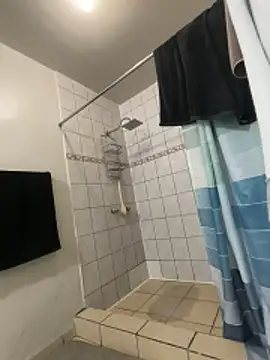 ezrah23 live sex cam