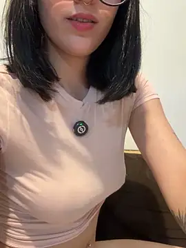 HinaSweet's cam snapshot