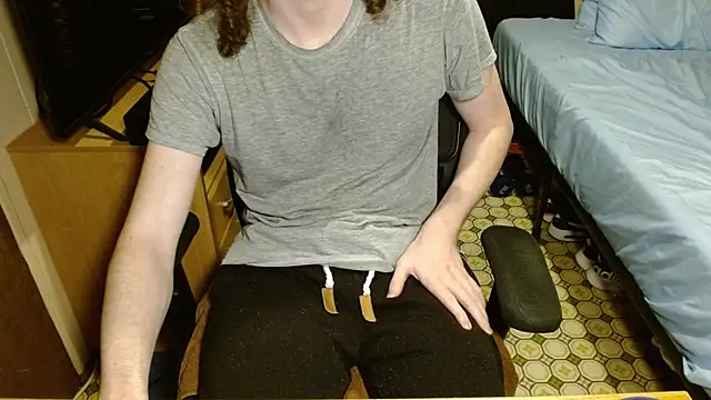 readytocome90's cam snapshot