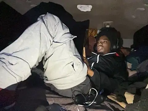 SlimeCrownzOut5 live sex cam